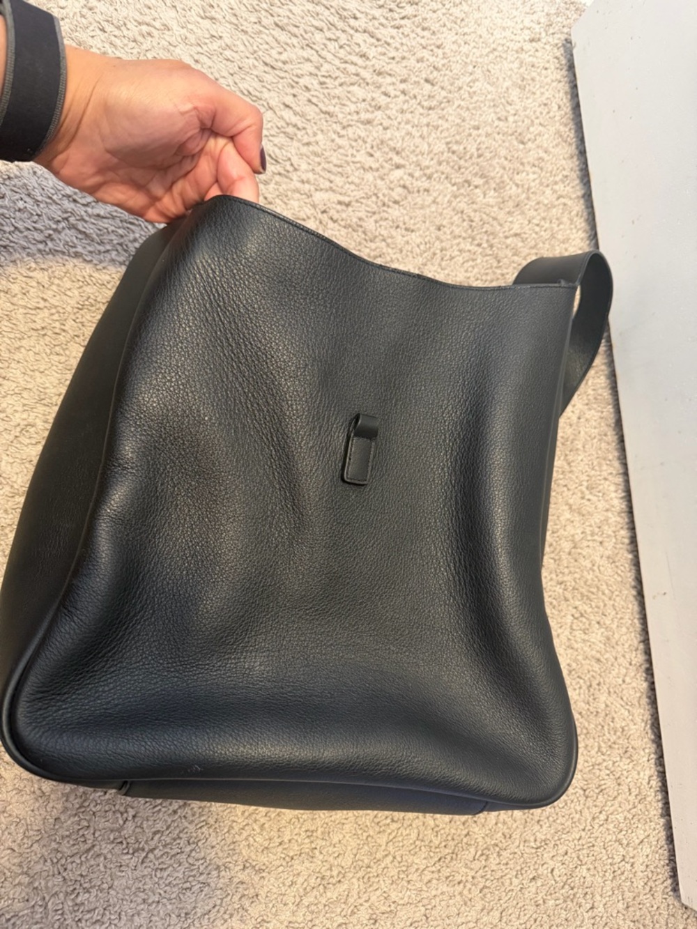 Saint Laurent Le 5 à 7 Large Hobo Bag – Black with Gold Hardware - Picture 13 of 16